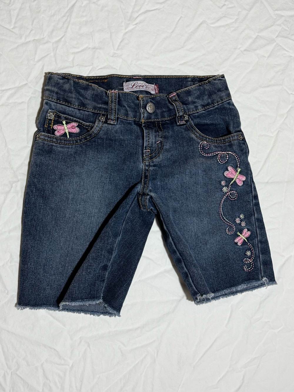 VINTAGE Levi's Girls Denim Knee-Length Shorts Pink Butterfly Embroidered Size 5